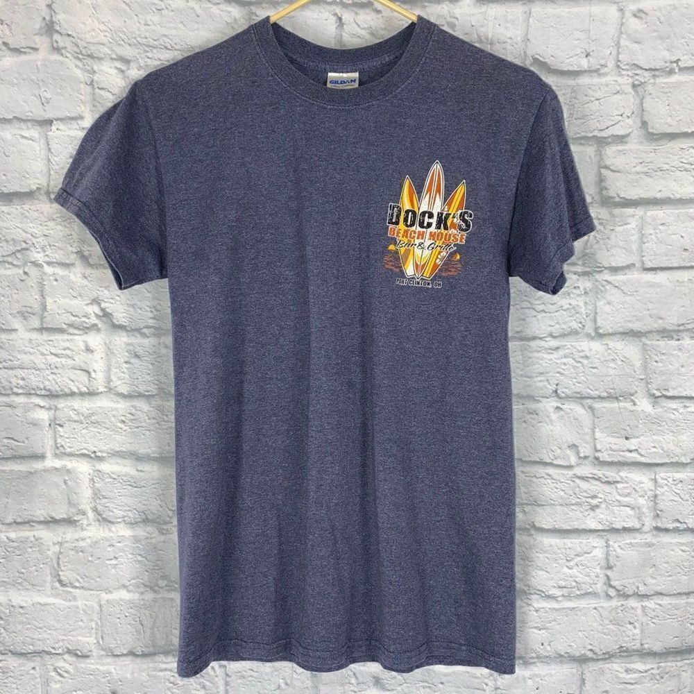 Gildan Crewneck graphic print t-shirt docks beach house port Clinton Ohio sz S